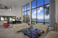 279 N HIBISCUS DR