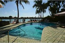270 S HIBISCUS DR