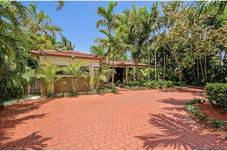 1875 DAYTONIA RD