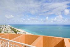 300 S POINTE DR # PH-5