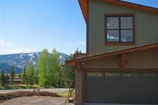 2101 Old Trail Rd