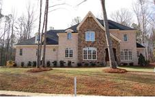 3513 Castelaine Circle