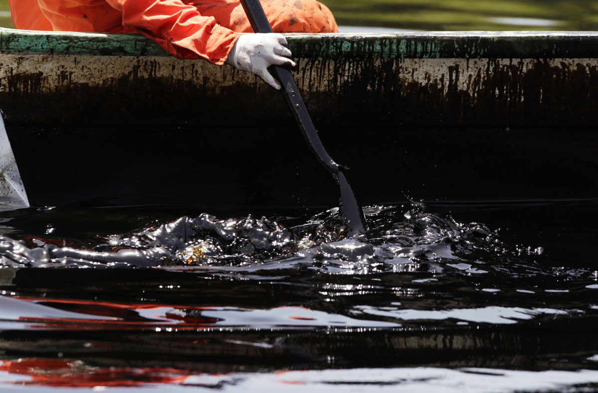 Oil spill in Mexico’s San Juan River
