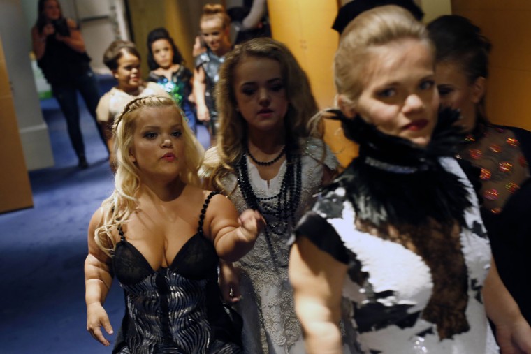 Describe paris france picture