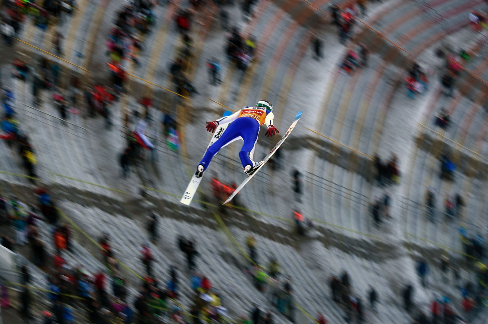 SKIJUMPINGFOURHILLSAUT