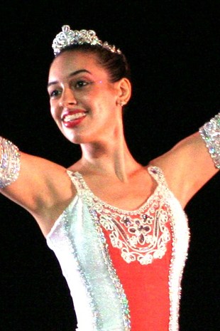 Cinthia Correa