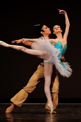 Brittney Feit - Le Corsaire Pas de Deux 2010
