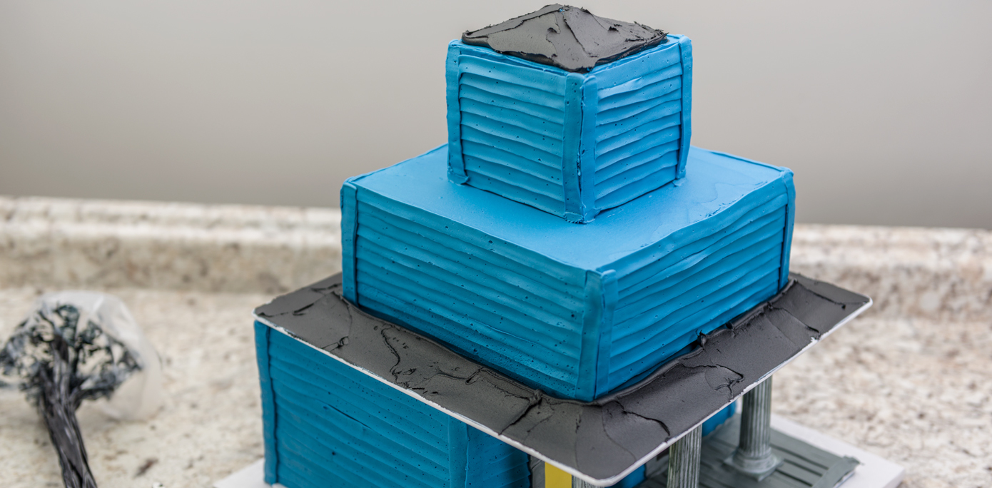 HowTo Make a Halloween Haunted House Cake