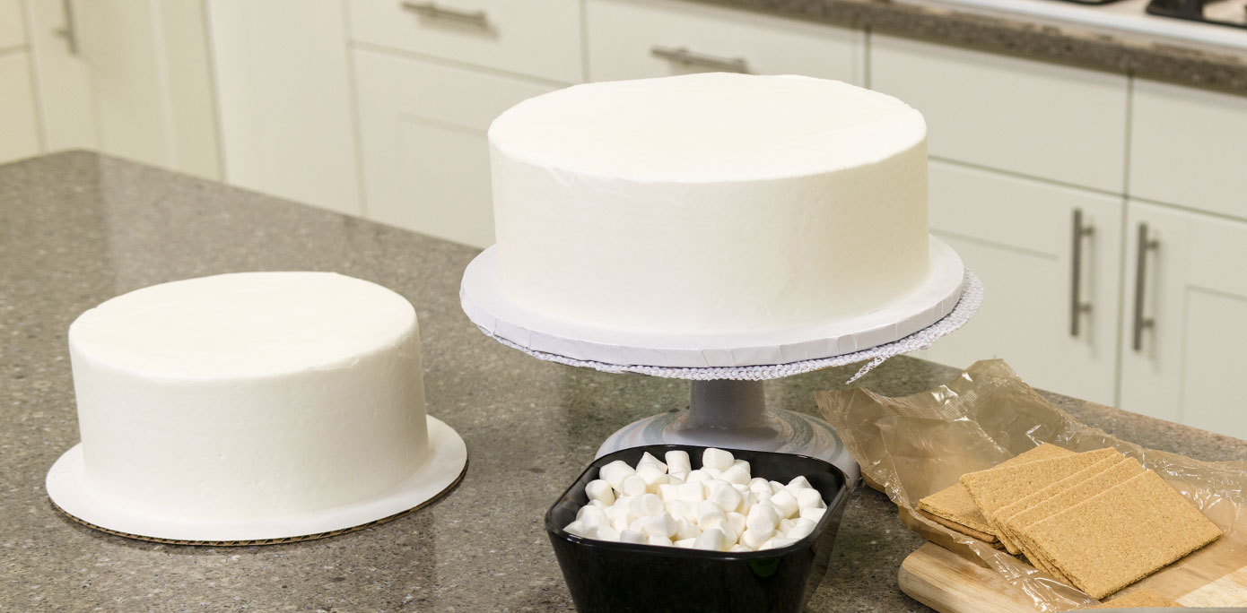HowTo Make a 2Tier S’mores Camping Cake