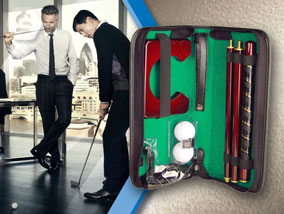 Ver la oferta: SET DE GOLF en elegante estuche de cuero ecológico. 2 pelotas + hoyo + palo/putter. Entrega inmediata. Envíos a todo el país.
