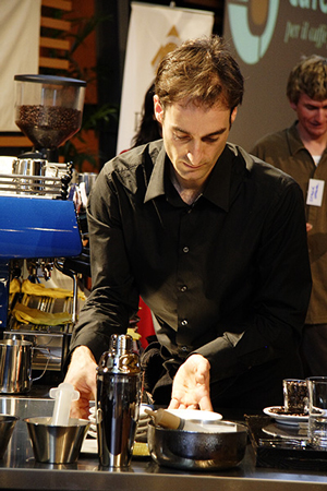 Con Haralambopoulos competes in Australia before travelling to the Worlds where he won the 2008 World Latte Art Competition. Con Haralambopoulos competes in Australia before travelling to the Worlds where he won the 2008 World Latte Art Competition.