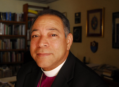 Julio Cesar Holguín, Obispo, Iglesia Dominicana Episcopal