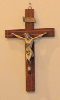 Crucifix Above organ Console Crucifix Above Organ Console