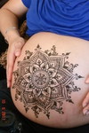 Henna for your pregnant belly!