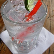 White_well_sq_177