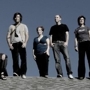 The_tiny_tin_hearts_up_on_the_rooftop_01_sq_90
