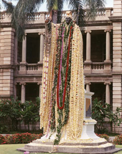 es_hi_king_1_e.jpg