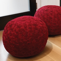 Red Roses Ottoman