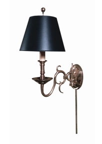 LARGE 18th CENTURY ENGLISH SWNG ARM WALL LAMP LARGE 18th CENTURY ENGLISH SWNG ARM WALL LAMP