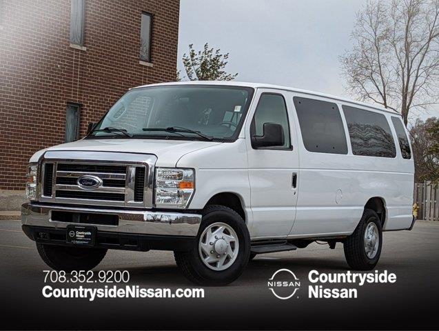 Photo of 2012 Ford Econoline Wagon