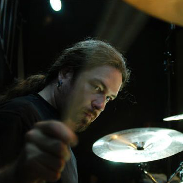 Tomas Haake