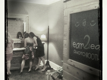 Ear2Ear Photo Booths: 21962