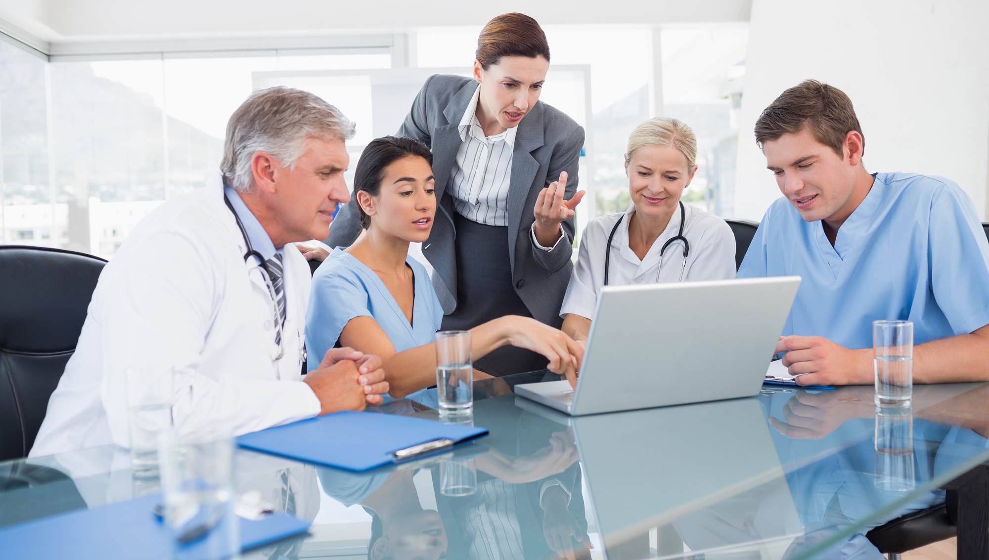 Service Lines versus Employed Physicians How to Live Symbiotically within an Organizational