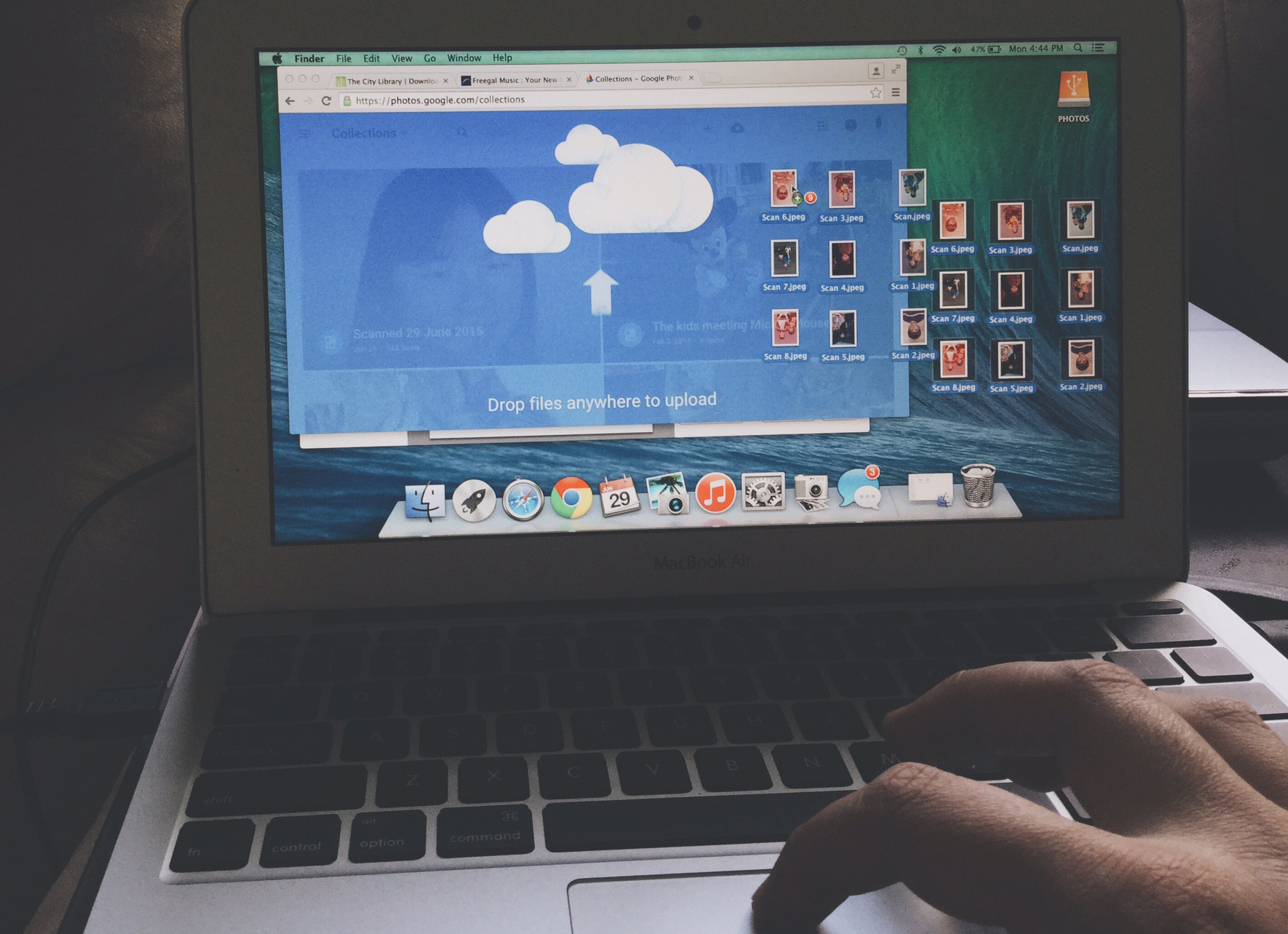 Organize scan and store your old family photos