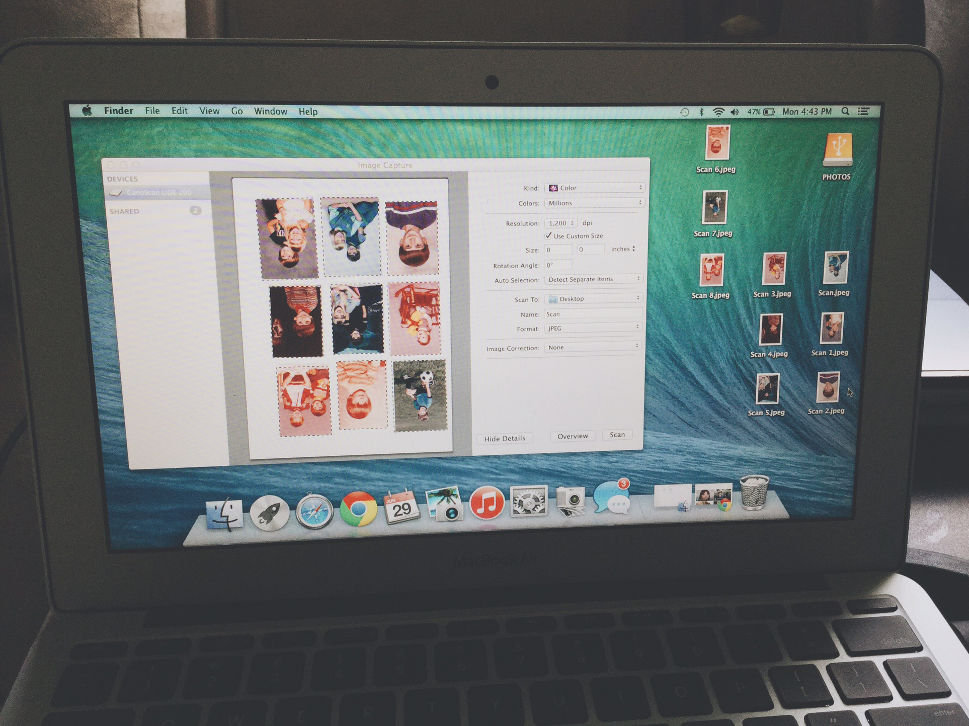 How to scan a huge amount of family photos at once