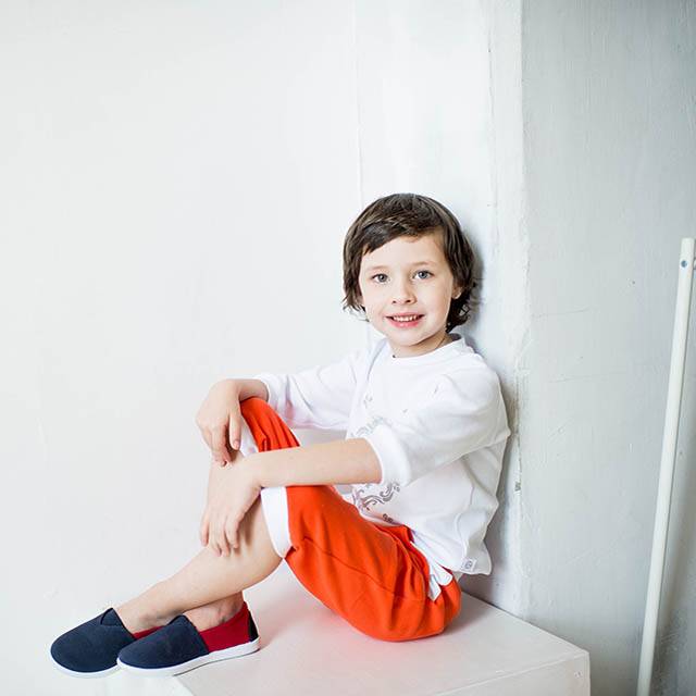 Young boy wearing sitting, Eye Doctor in Round Rock, TX