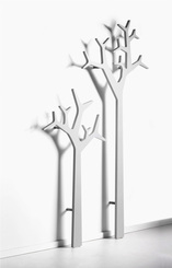 Tree vägg låg