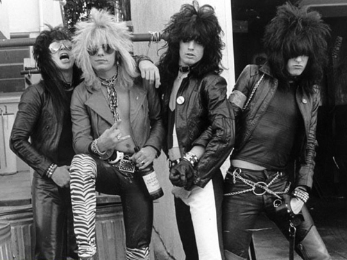 1294350558_motleycrue81-edited