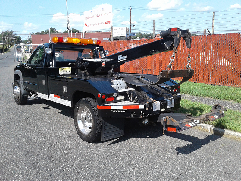 (6809) 2000 Chevy HD 3500 BLK, Vulcan 882Twin Line Wrecker