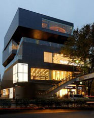 Shopping centre Gyre
