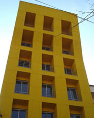 palazzetto giallo