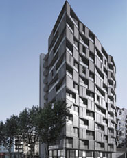 Edificio de 68 viviendas, locales comerciales y aparcamientos