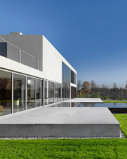 Aatrial house