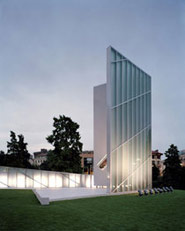 Memoria E Luce - 9/11 Memorial