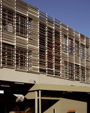 Guillaume Appolinaire Elementary School and Youth Centre