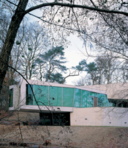 Möbius House