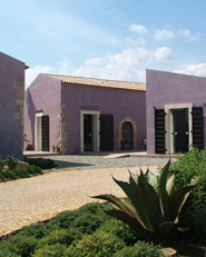 CAOL ISHKA HOTEL