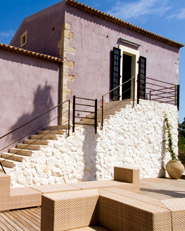 CAOL ISHKA HOTEL