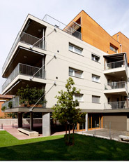 Edificio residenziale in Via delle Scuole
