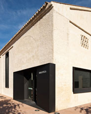 Biblioteca y escuela de música