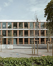 Primary School Schoenenwegen