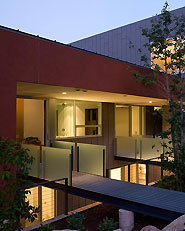 Ur.2 House