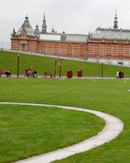 Museumplein Di Amsterdam
