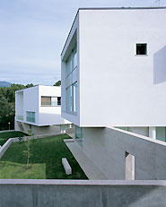 GOMES AND CRISTINO HOUSE