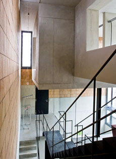 Atelier and office building