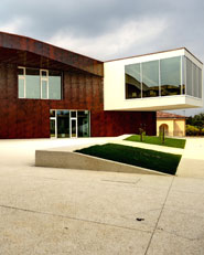 VAL D'OCA WINE CENTER